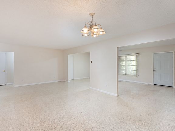 4th image of 1806 Bellemeade Dr