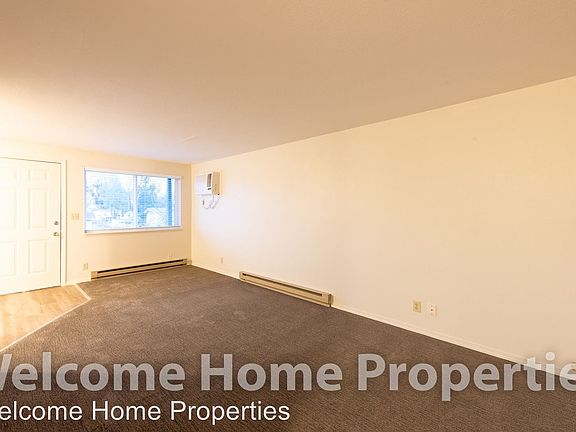5th image of 219 SE 3rd St APT 201