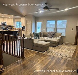 2nd image of 2101 Burke Ln