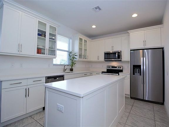 2nd image of 6990 Pines Cir #53-0
