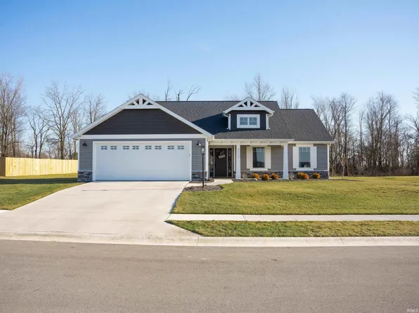 2111 Custer Dr, Garrett, IN 46738