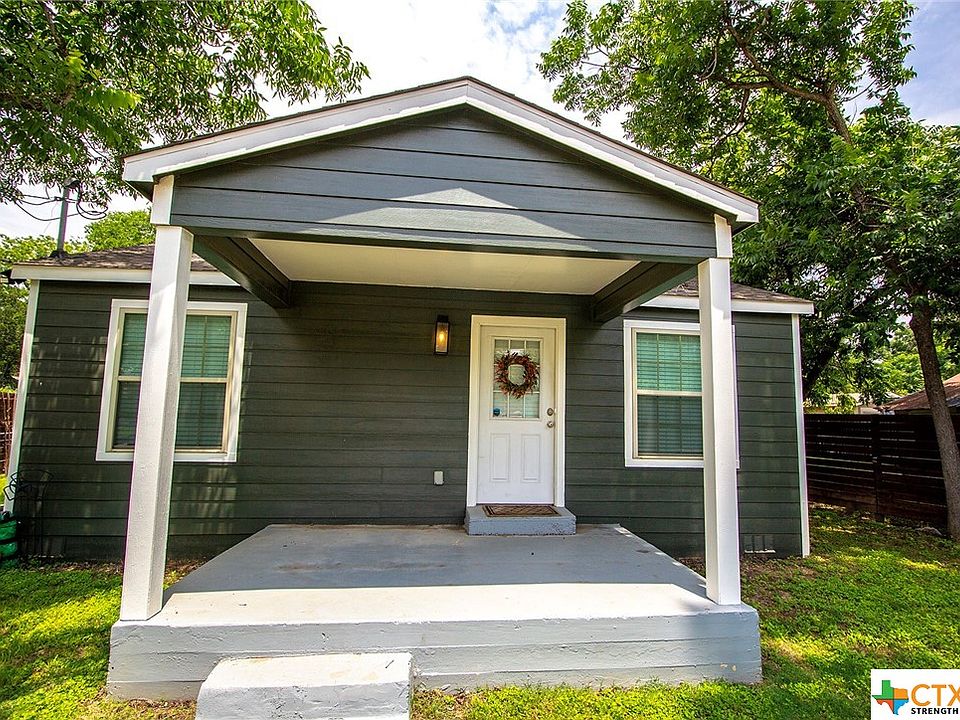 1698 W Bridge St, New Braunfels, TX 78130 Zillow