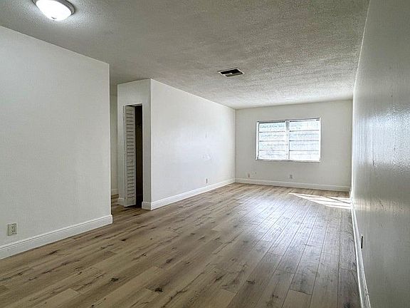2nd image of 1916 SW 11th St APT 30