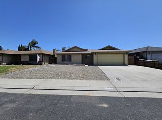 15212 Cambridge Dr, Lathrop, CA 95330