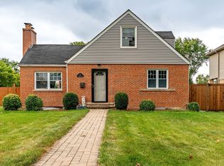301 W Lonnquist Blvd, Mount Prospect, IL 60056