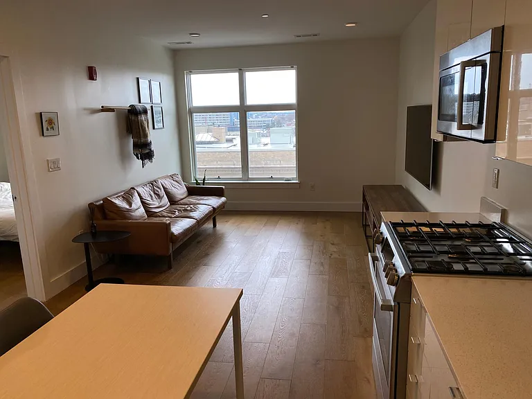 250 Meridian St #608 — Photo 12