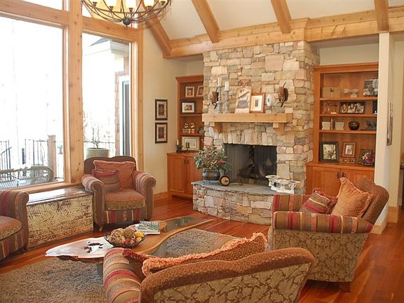 4th image of 2567 E Pedigo Bay Dr