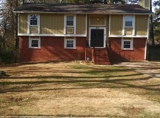 9109 Sterling Ridge Ln, Jonesboro, GA 30238