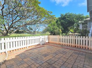 94-215 Lumiaina Pl APT B103, Waipahu, HI 96797