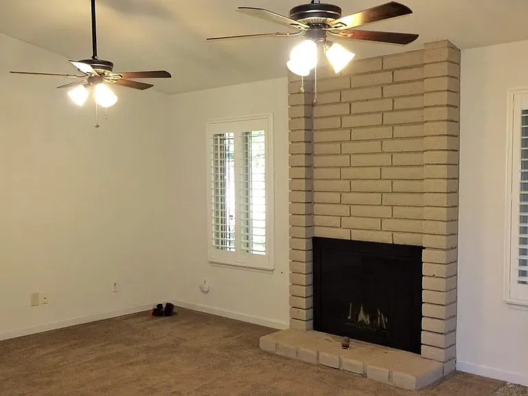 2223 Ellery Ave — Photo 14