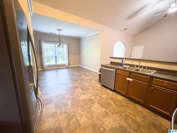 4th image of 4473 Fairmont Dr