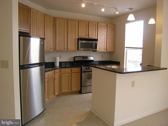 2nd image of 2655 Prosperity Ave APT 309