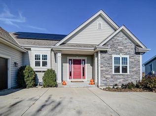 5192 Buttonbush Dr, Fitchburg, WI 53711