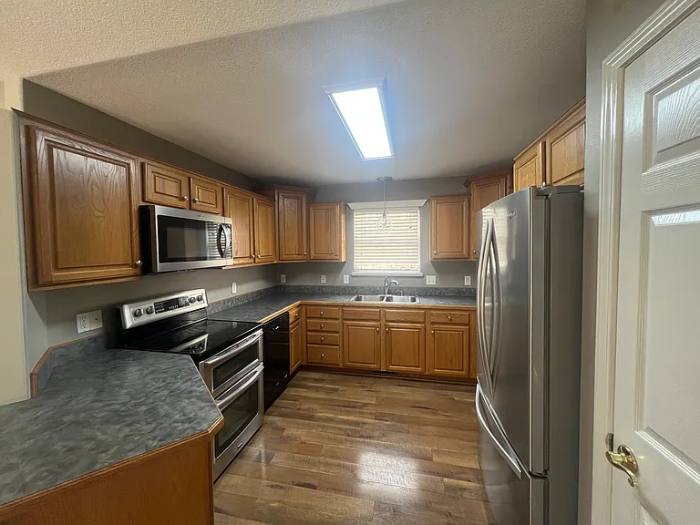 119 Camelot Ln — Photo 8
