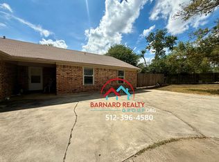 422 Craddock Ave, San Marcos, TX 78666