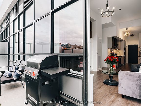 4th image of 395 Dundas St W #110
