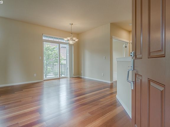 5th image of 7255 NE Stoneybrook St