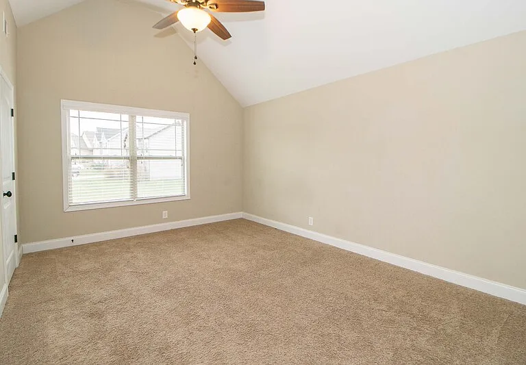 3338 N Henderson Way — Photo 10