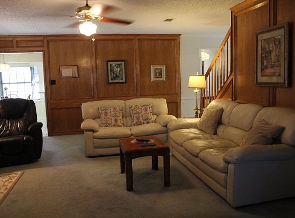 4th image of 63 Staghorn Ct