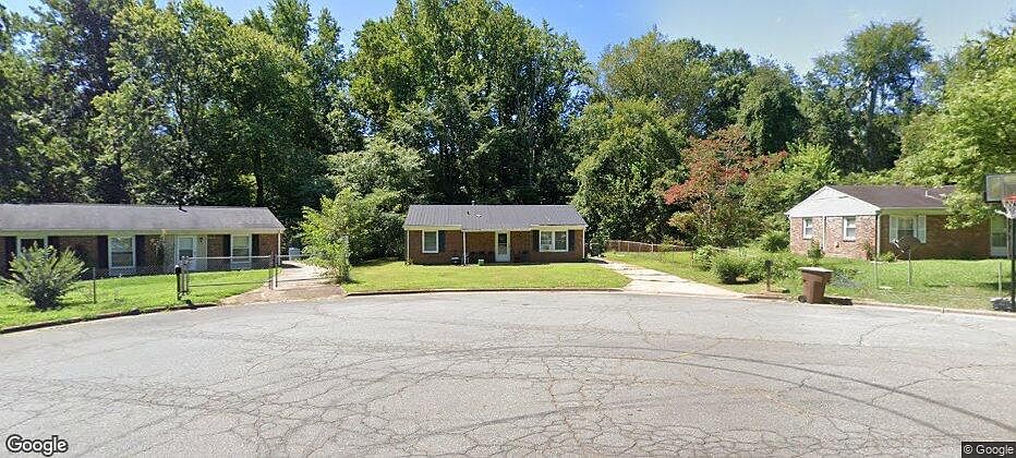 1st image of 10 Tilley Ct