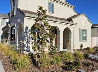 3145 Sunny Gate Ln, Folsom, CA 95630