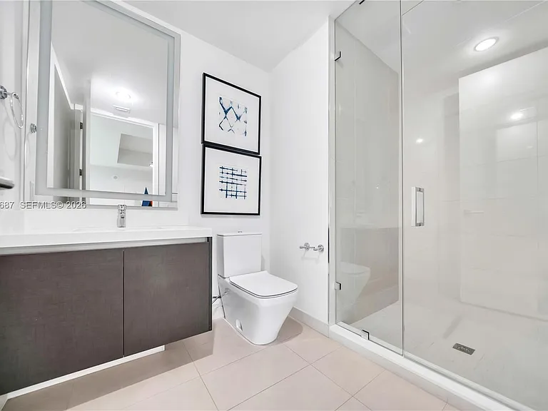 851 NE 1st Ave #Penthouse 4612 — Photo 23