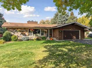 2519 Highwood Ave E, Maplewood, MN 55119