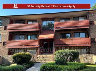 6435 Richmond Hwy APT 301, Alexandria, VA 22306