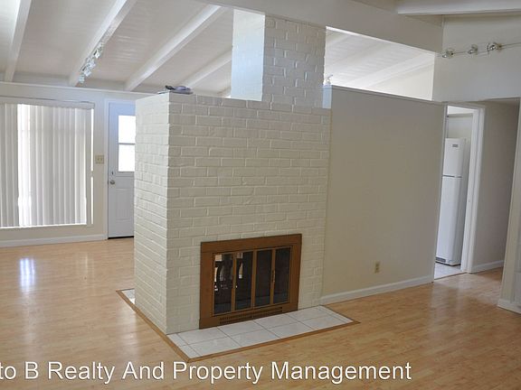 5th image of 1218 Sandia Ave