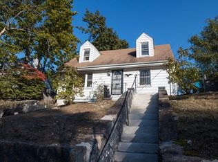 591 Sherman Pkwy #1, New Haven, CT 06511
