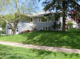 2409 22nd St NW, Rochester, MN 55901