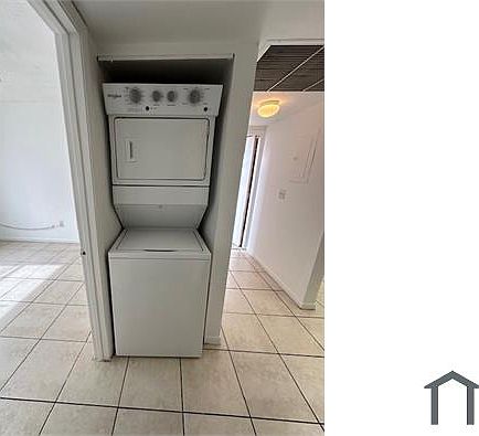 5th image of 20815 NE 8th Ct APT 104