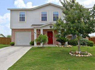 614 Crosspoint Dr, New Braunfels, TX 78130
