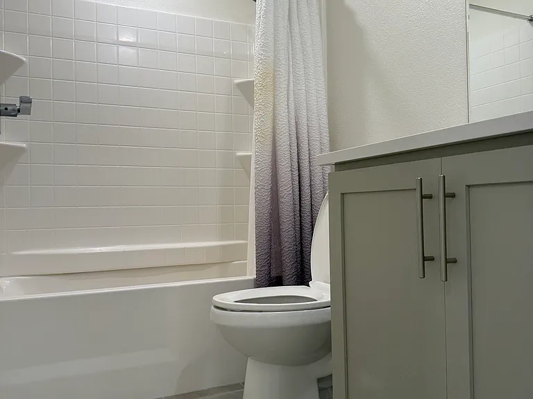 5565 Dublin Blvd — Photo 17