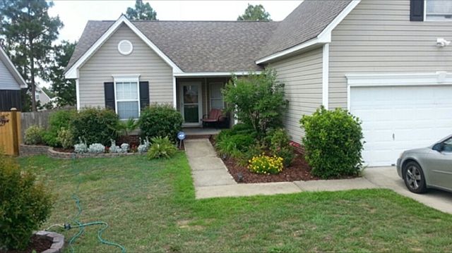 FRONT OF HOUSE