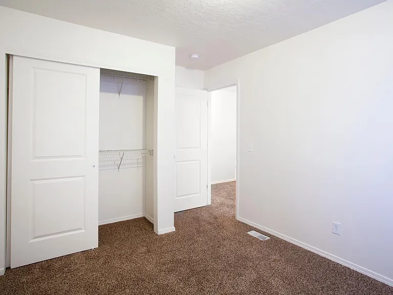 621 N Hydra Pl #A — Photo 8