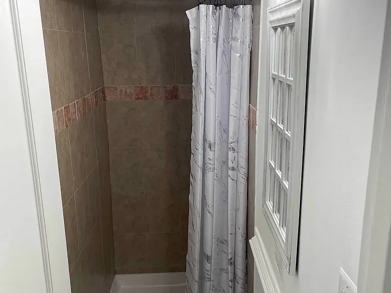 4822 Wilson Blvd — Photo 24