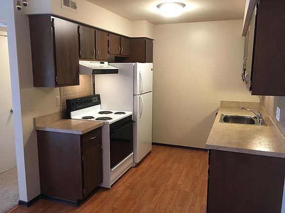 4th image of 683 Kirts Blvd APT 110