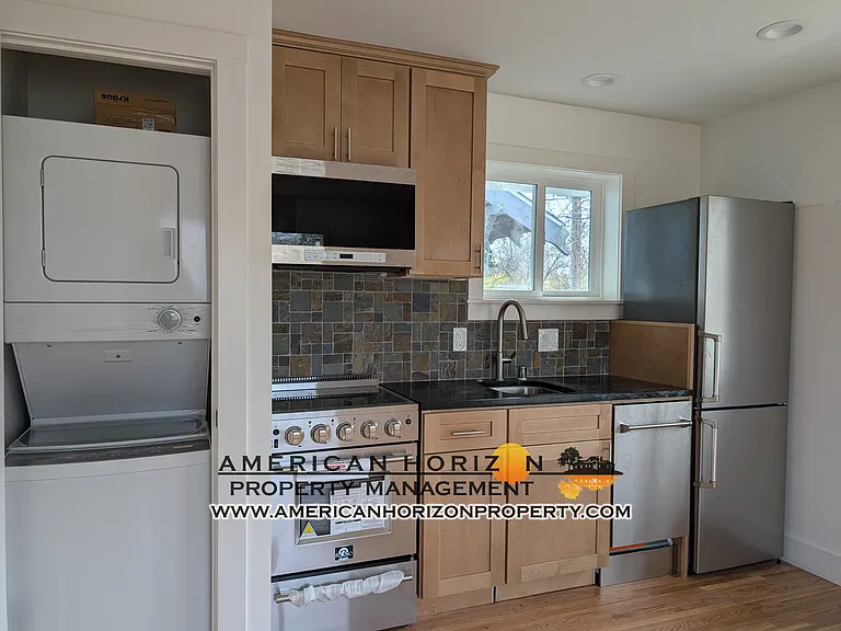 2769 19th St — Photo 9