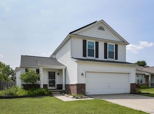 6240 Creekside Cir, Ypsilanti, MI 48197