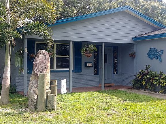 2nd image of 222 87th Ave NE