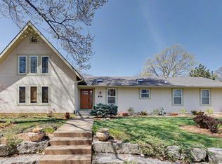 103 Providence Rd, Lawrence, KS 66049