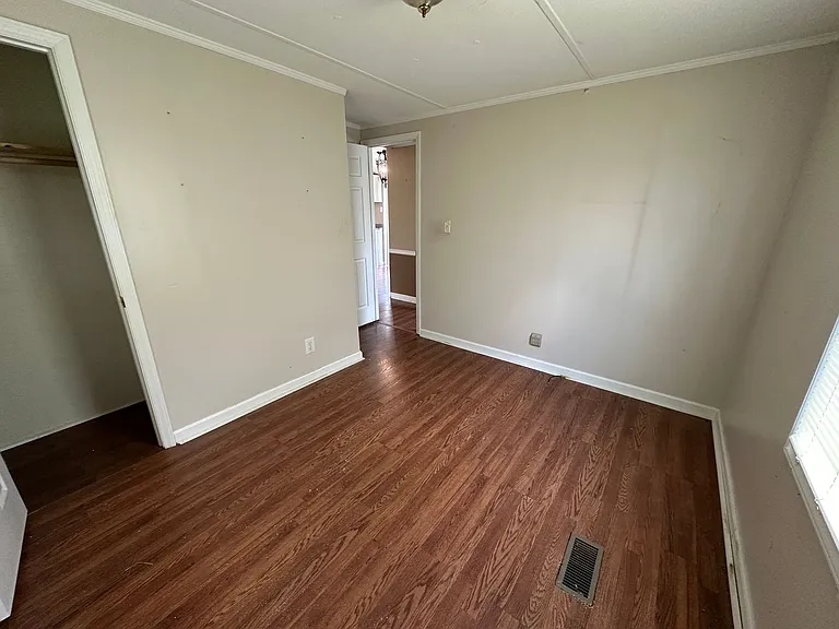 955 Beaver Dr — Photo 7
