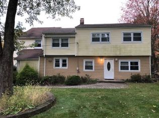 85 Acken Rd, Basking Ridge, NJ 07920