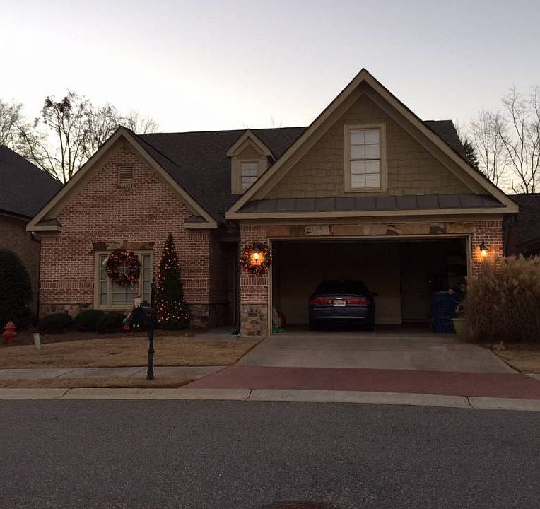 2nd image of 42 Palma Dr