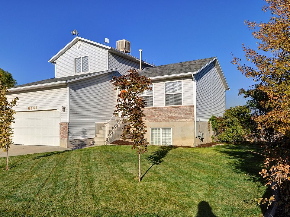 1st image of 8461 S Meadowlark Ln