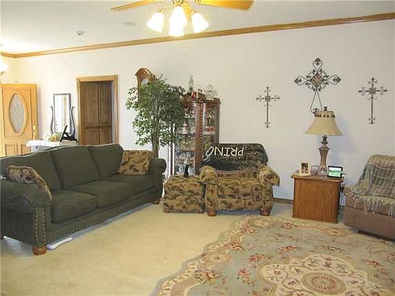 5th image of 7705 Ponderosa Dr