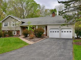 2 Boyletown Rd, Montville, NJ 07045