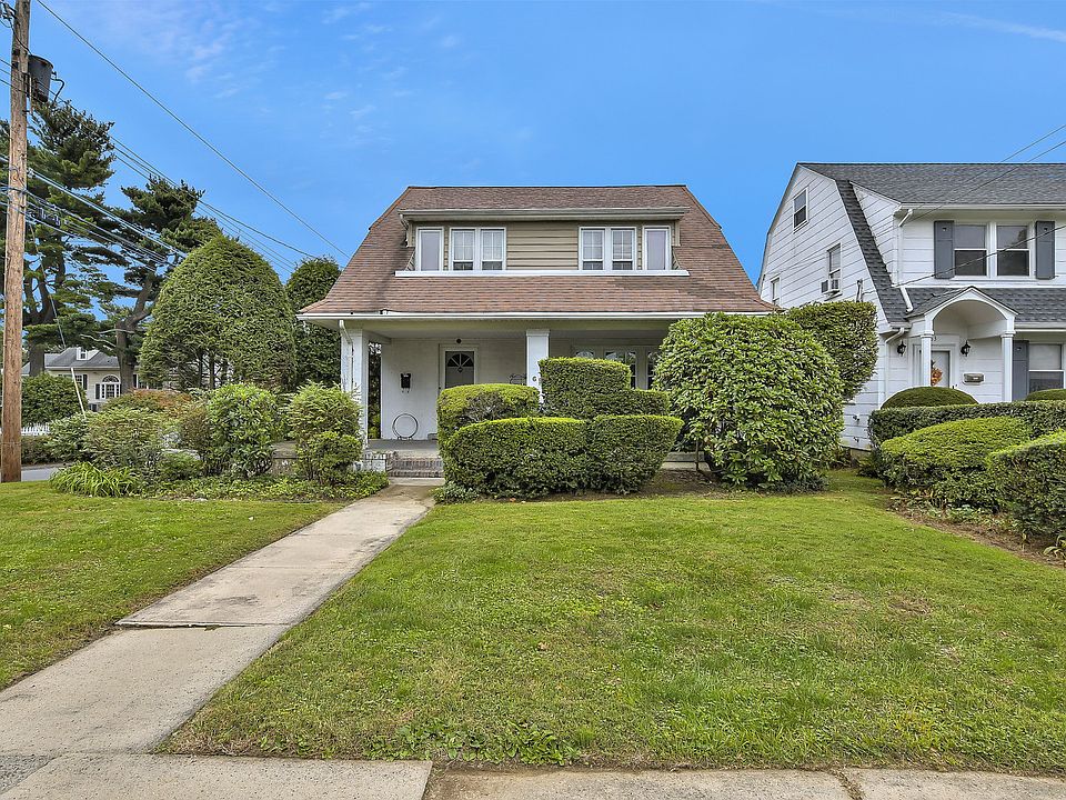 1st image of 61 Grandview Ave