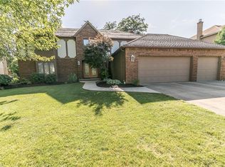14751 Regency Dr, Strongsville, OH 44136